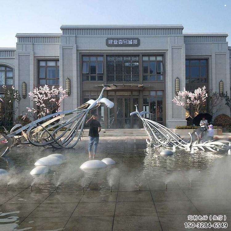 孔雀景觀雕塑常用，酒店擺件，水景不銹鋼孔雀雕塑廠