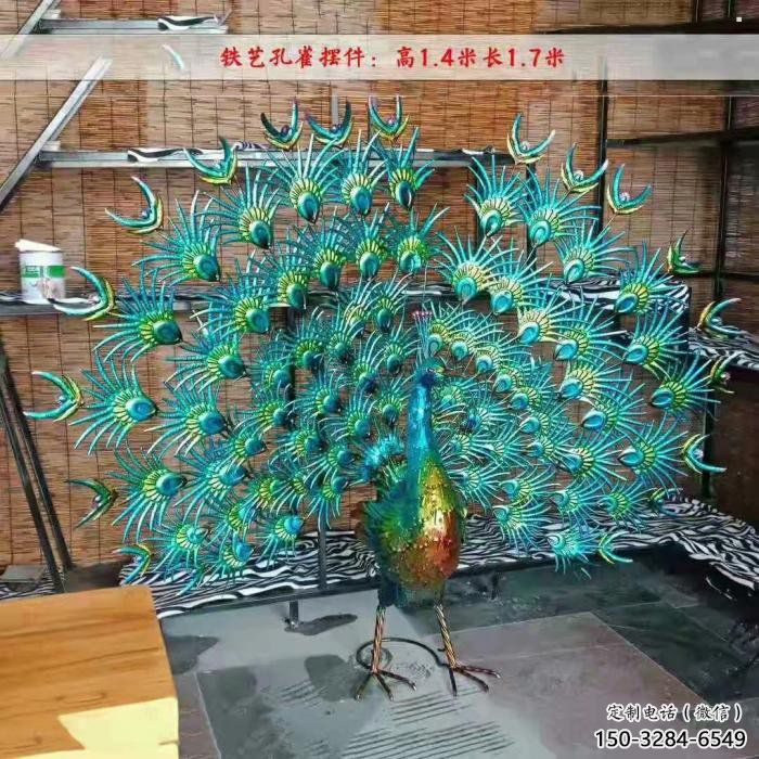 孔雀開屏雕塑供需，多彩藝術(shù)，景觀孔雀開屏雕塑制造商?