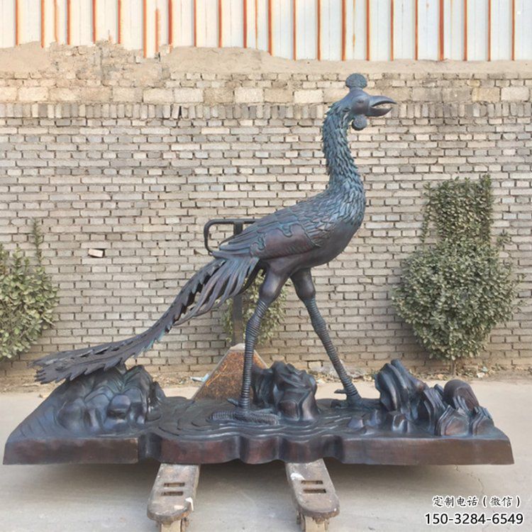 孔雀雕塑展示提供，園林裝飾，小區(qū)銅孔雀雕塑承接