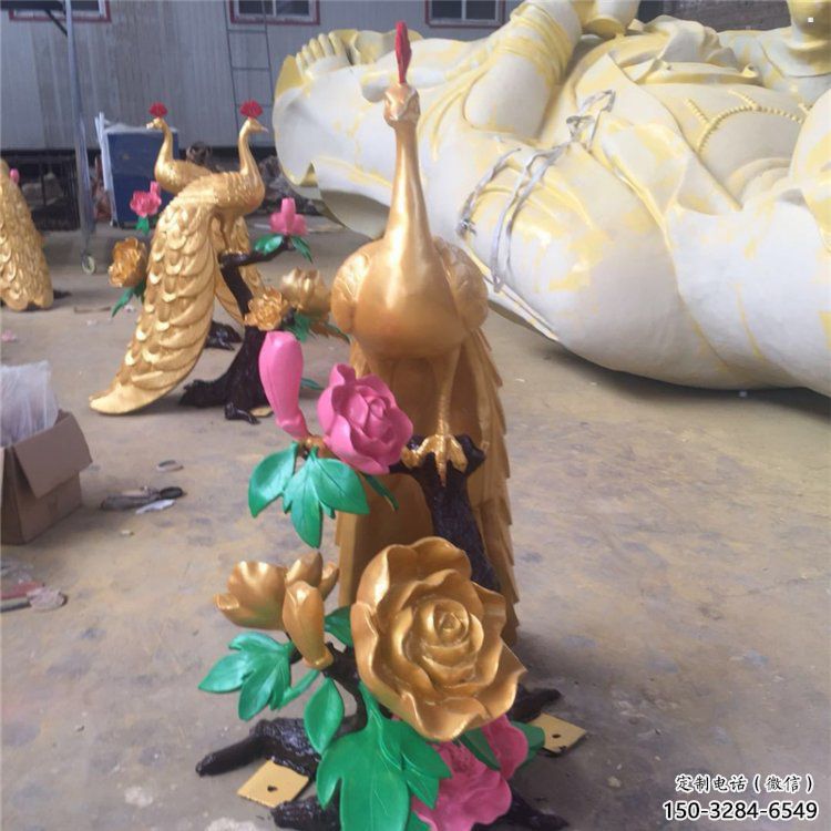 制造孔雀雕塑展品，黃銅材質(zhì)，銅孔雀雕塑廠家常用