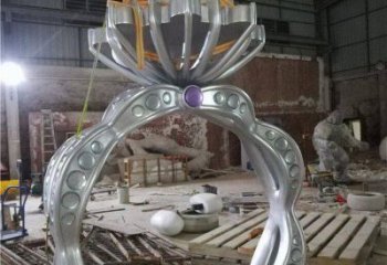 不銹鋼鉆戒雕塑制造，白鋼構(gòu)件，鉆戒雕塑提供