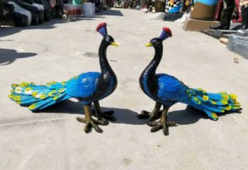 彩繪孔雀雕塑承接，景區(qū)案例，仿真孔雀雕塑制作