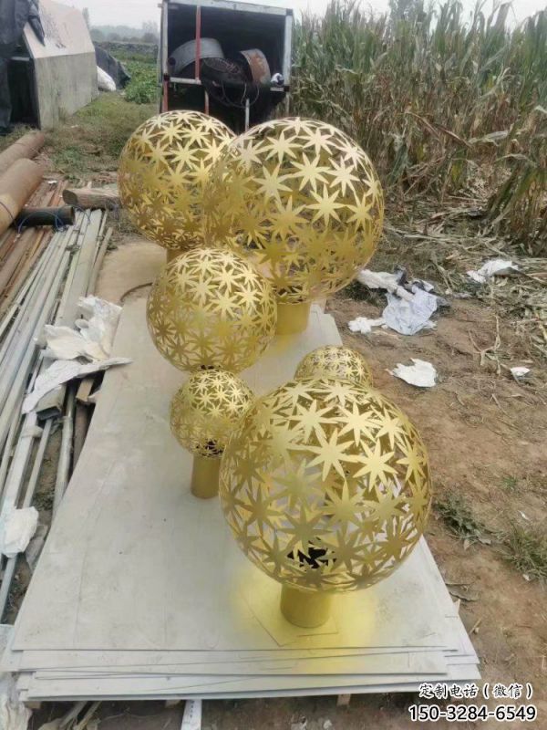 棱面球雕塑供給，市標(biāo)雕塑，鏤空棱面球雕塑定制廠家