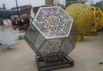 棱面球雕塑精選，景區(qū)雕塑，鏤空棱面球雕塑制作