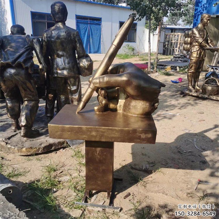 地標擺件，手握鋼筆雕塑生產(chǎn)商，戶外景觀雕塑
