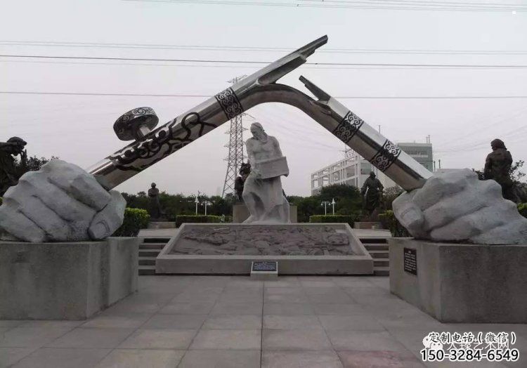 手握鋼筆雕塑，標(biāo)識雕塑，不銹鋼手握鋼筆雕塑廠家