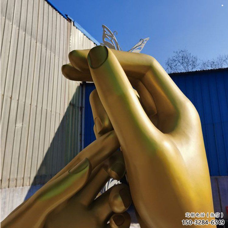 握手雕塑精選，街景小品，不銹鋼握手雕塑指用廠家