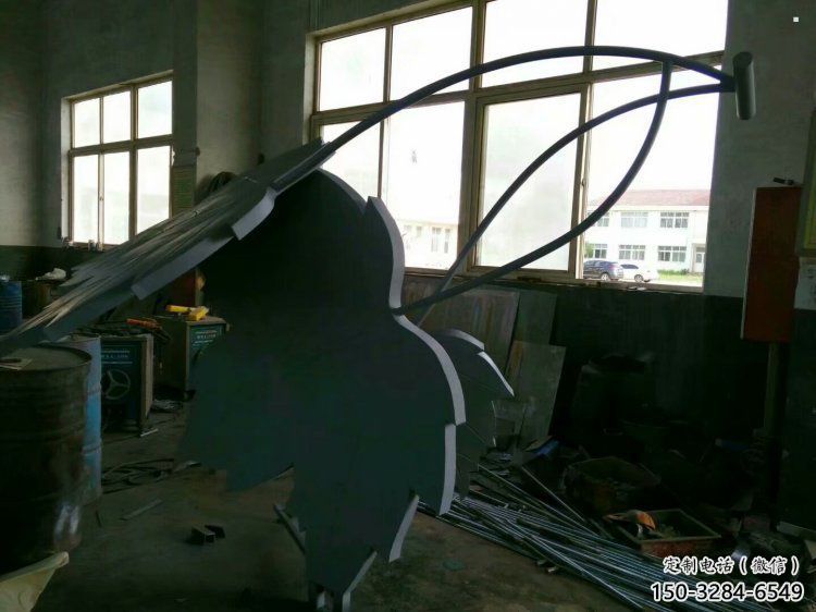 楓葉雕塑承接，歐式風格，不銹鋼楓葉雕塑精選