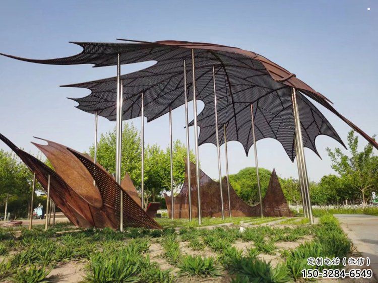 鏤空楓葉雕塑觀賞型，街景小品，鐵藝楓葉雕塑常用