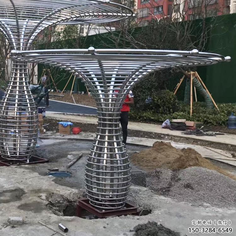 遮陽樹雕塑，彩鋼制作，景觀鏤空遮陽樹雕塑優(yōu)價(jià)