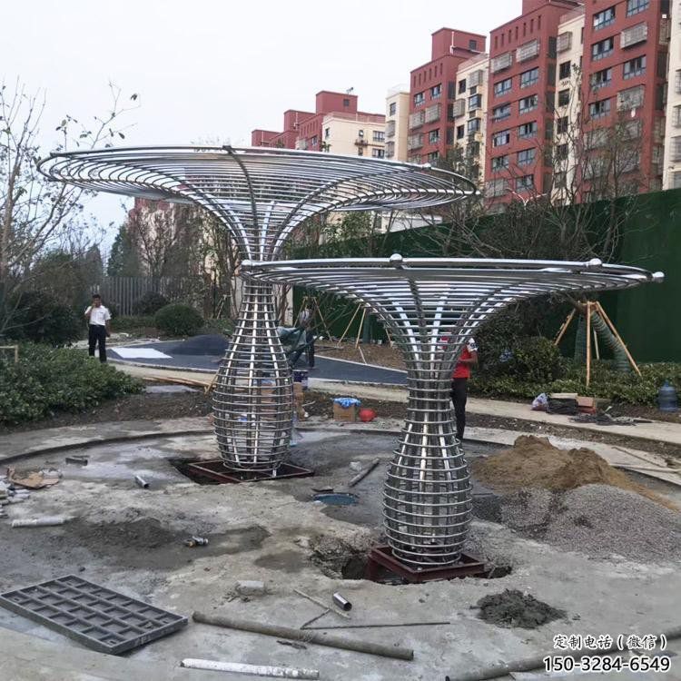 制造遮陽樹雕塑廠家，地標(biāo)擺件，鏤空遮陽樹雕塑訂做