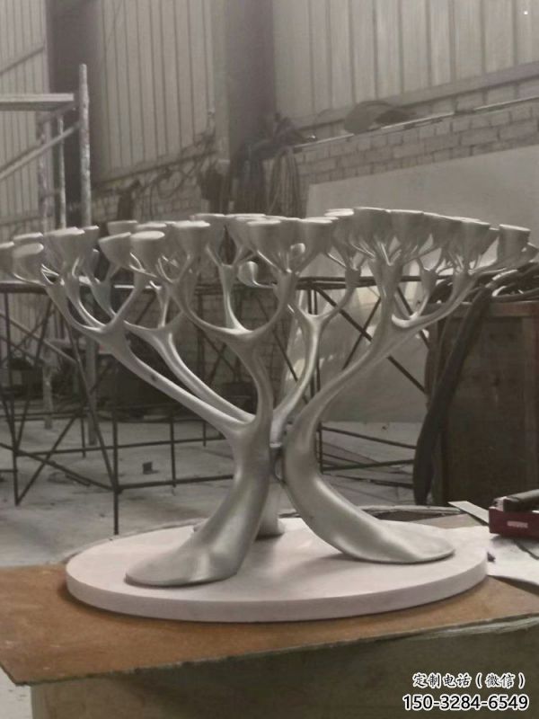 燈光樹雕塑點(diǎn)擊，地標(biāo)擺件，金屬燈光蘑菇樹雕塑承接