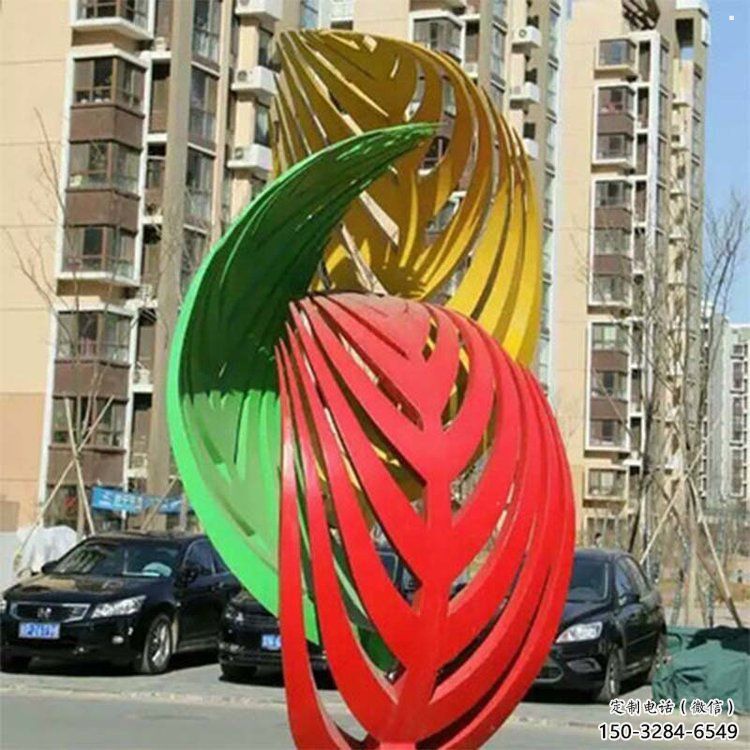 仿真樹葉雕塑制造商，小區(qū)擺件，彩繪仿真樹葉雕塑制造商