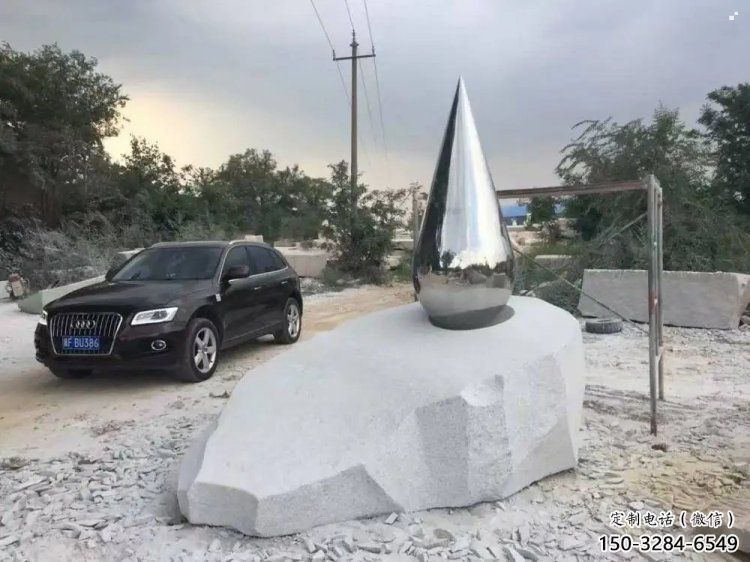 鏡面水珠雕塑廠家，立體藝術(shù)效果，不銹鋼材質(zhì)制作