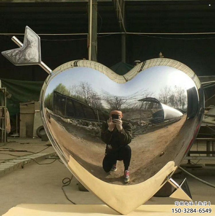 抽象心形球雕塑展品，小區(qū)雕塑，不銹鋼心形球雕塑制作精選