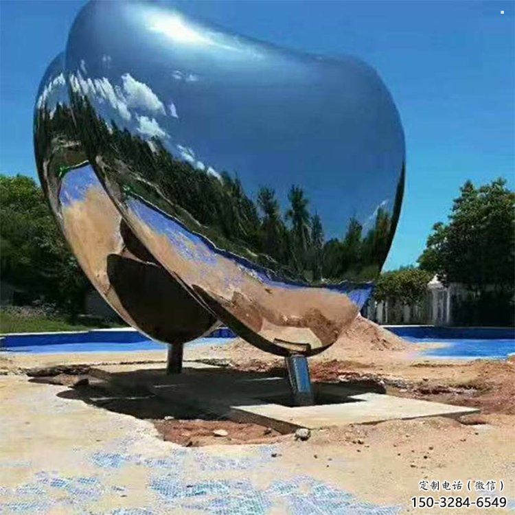 心形球雕塑工廠標(biāo)準(zhǔn)，多彩藝術(shù)，不銹鋼心形球雕塑供應(yīng)