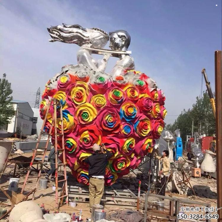 公園心形人物雕塑