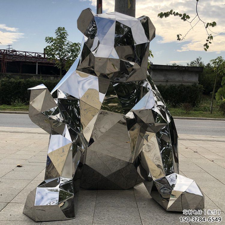 商業(yè)熊貓雕塑承接，鍛造工藝，不銹鋼熊貓雕塑訂做