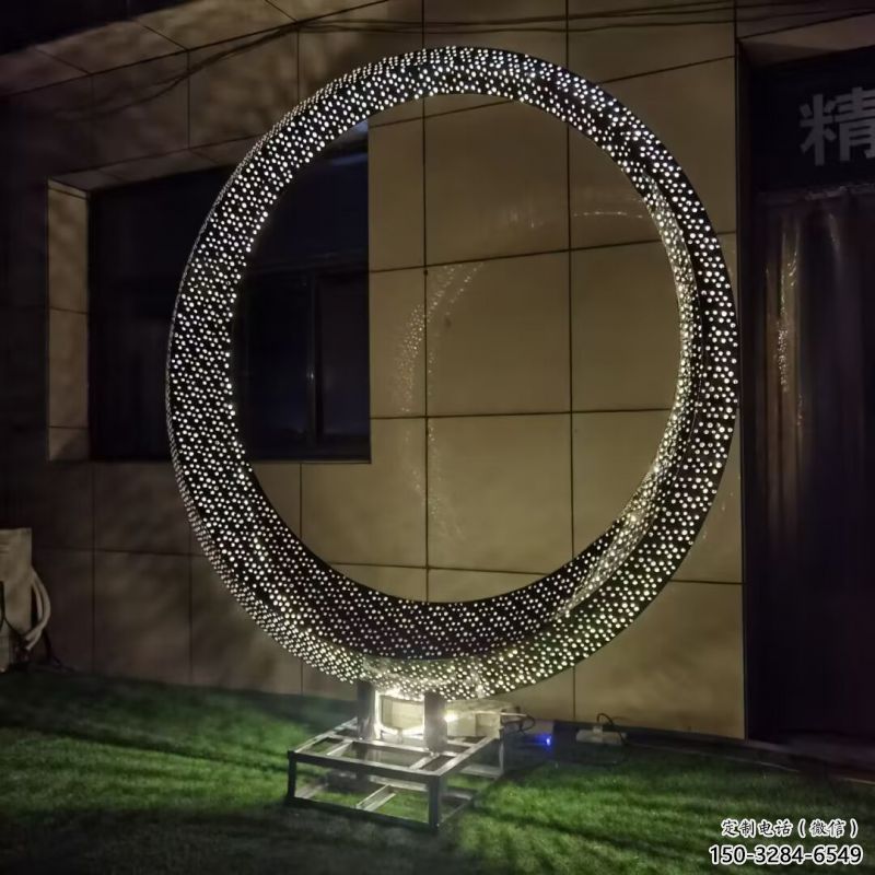 圓環(huán)雕塑生產(chǎn)，透雕系列，別墅燈光圓環(huán)雕塑生產(chǎn)商