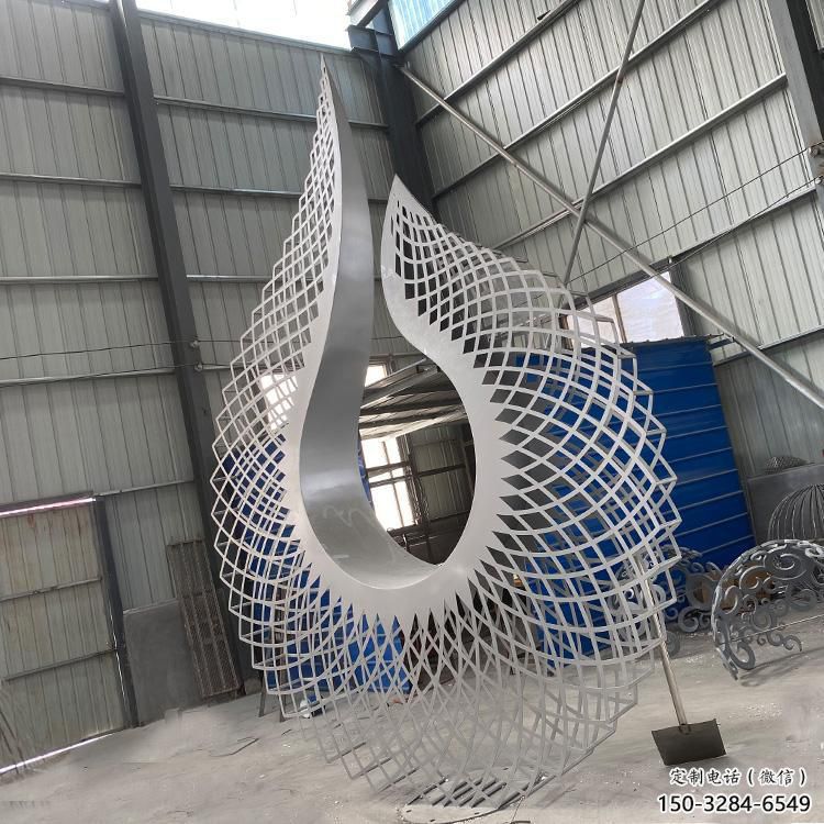 鏤空?qǐng)A環(huán)雕塑供應(yīng)，城市裝飾，鏤空?qǐng)A環(huán)雕塑優(yōu)選