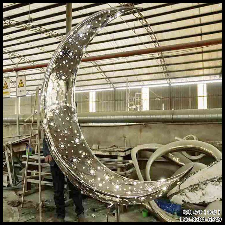 月亮雕塑造型供需，廣場(chǎng)雕塑，燈光鏤空月亮雕塑選用