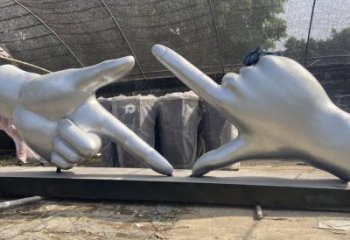 剪刀手雕塑供求，美陳雕塑，不銹鋼剪刀手雕塑制造