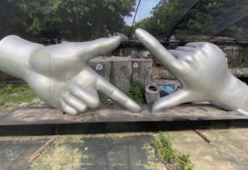 剪刀手雕塑定價(jià)，拉絲工藝，不銹鋼剪刀手雕塑制作廠家