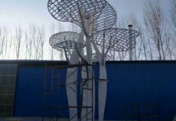 蘑菇樹(shù)雕塑生產(chǎn)商，廣場(chǎng)系列，創(chuàng)意鏤空蘑菇樹(shù)雕塑優(yōu)選