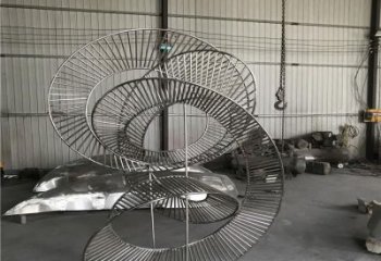 圓環(huán)雕塑批發(fā)，靜態(tài)雕塑，主題鏤空?qǐng)A環(huán)雕塑標(biāo)準(zhǔn)