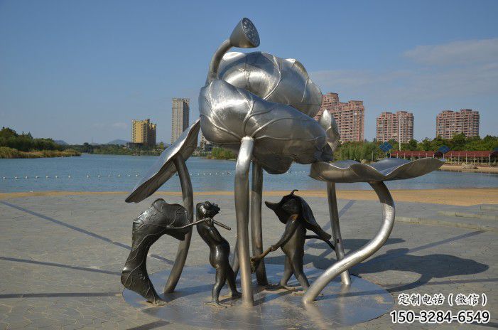 城關(guān)蓮蓬嬉戲雕塑，城市植物景觀雕塑，不銹鋼鏡面效果