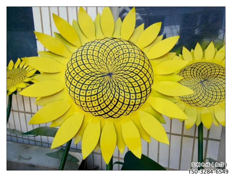 賀州抽象花籃雕塑展品，小區(qū)雕塑，葵花花籃雕塑工程制作精選