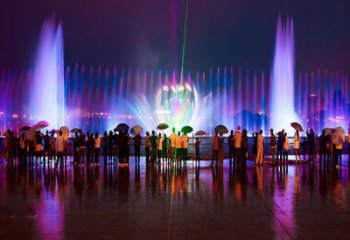 銅陵水景程控噴泉雕塑，高噴循環(huán)噴水方式設(shè)計