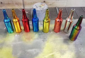 福清公園啤酒瓶雕塑定價，村標概念，玻璃鋼啤酒瓶雕塑選用