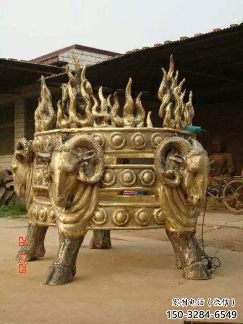 玄武廣場(chǎng)福鼎雕塑