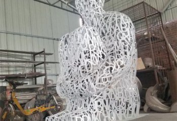 大同大型鏤空人物雕塑常用，戶外擺放，鐵藝字母人物雕塑展示